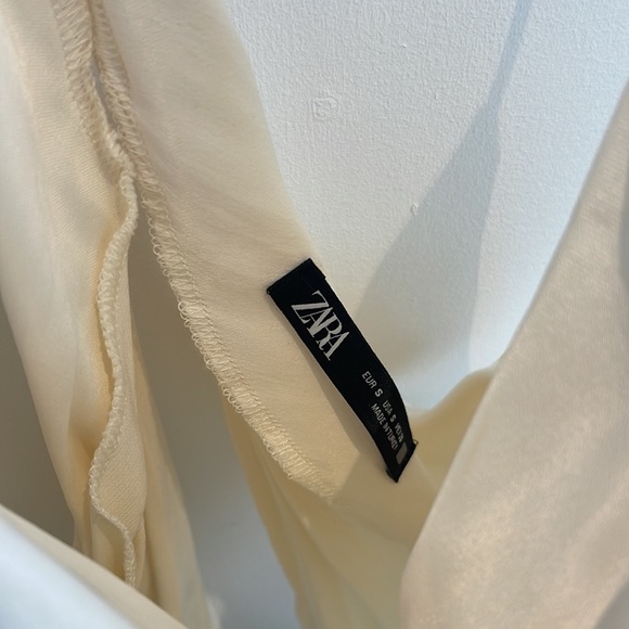 ZARA SATIN CAMISOLE TOP SIZE S - Picture 4 of 6